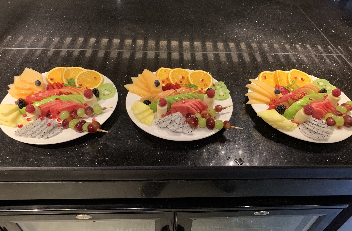 Best world cup nights in Muscat with a fruit plate